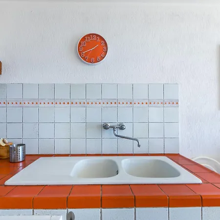 Harbour By Interhome * San Vincenzo